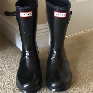 Women’s original short gloss rain boots: black